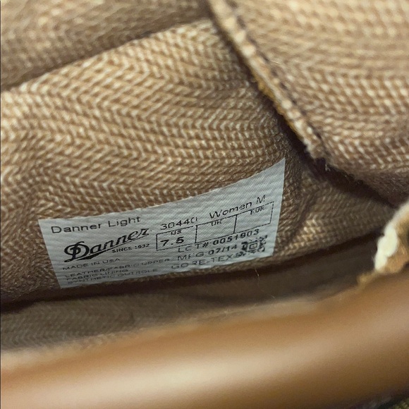 NWOT - Danner Women’s Light Khaki Boots - Sz 7.5 - Picture 6 of 6